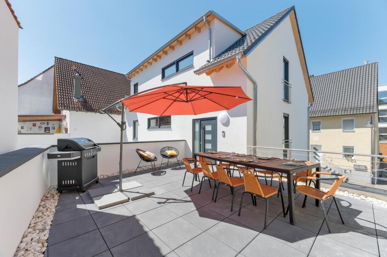 Golden Home With Barbecue, Yoga, Football Table ซินส์ไฮม์ ภายนอก รูปภาพ
