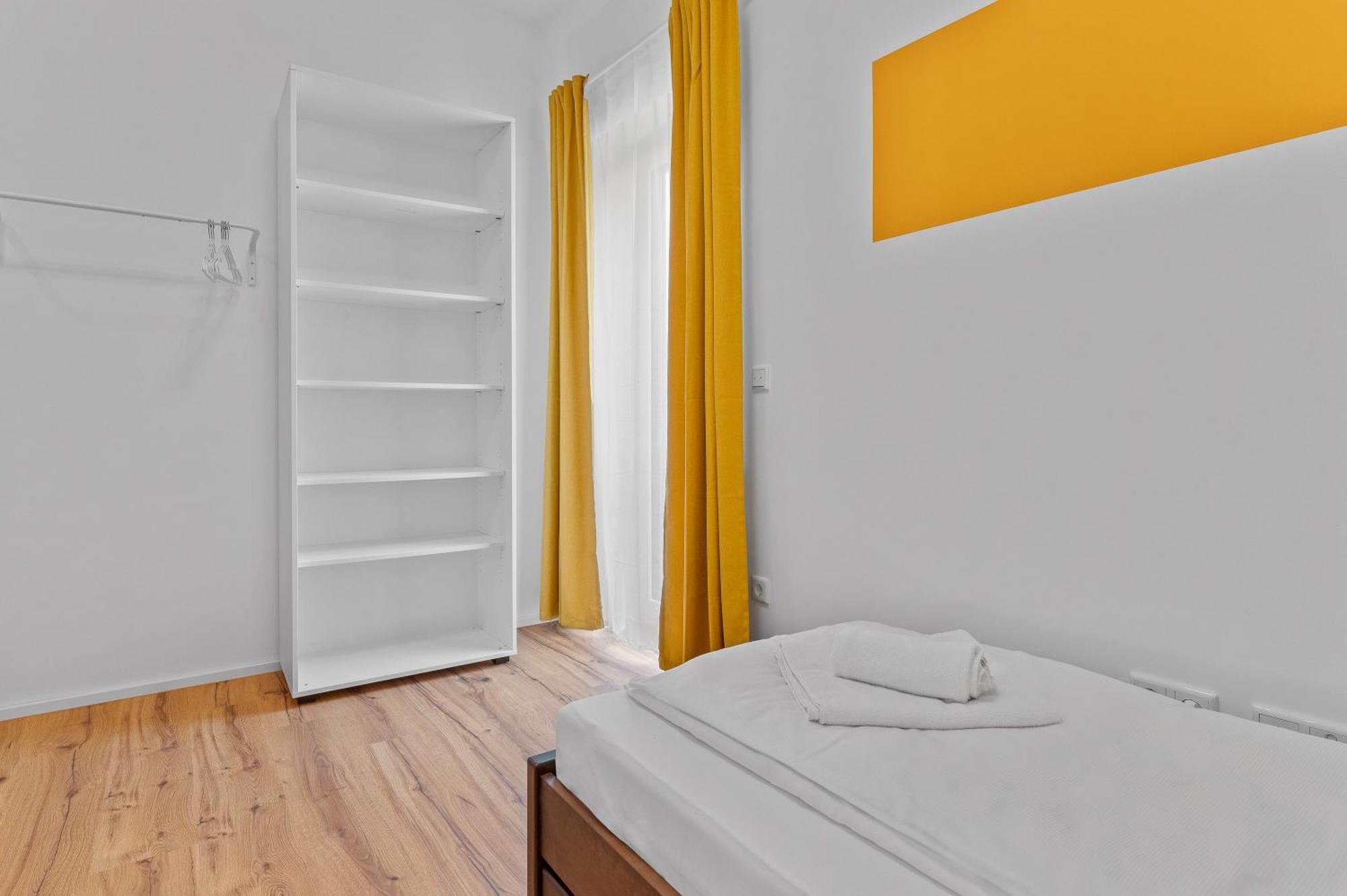 Golden Home With Barbecue, Yoga, Football Table ซินส์ไฮม์ ภายนอก รูปภาพ