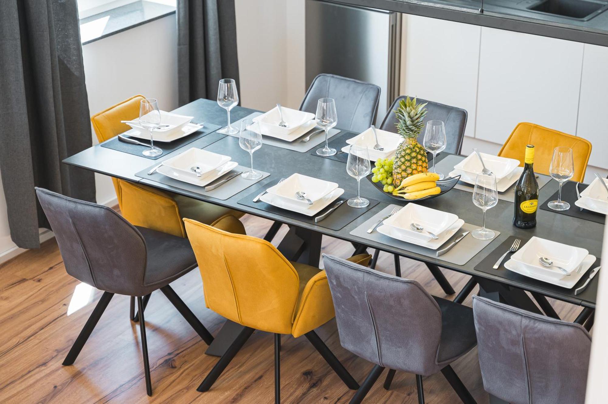 Golden Home With Barbecue, Yoga, Football Table ซินส์ไฮม์ ภายนอก รูปภาพ